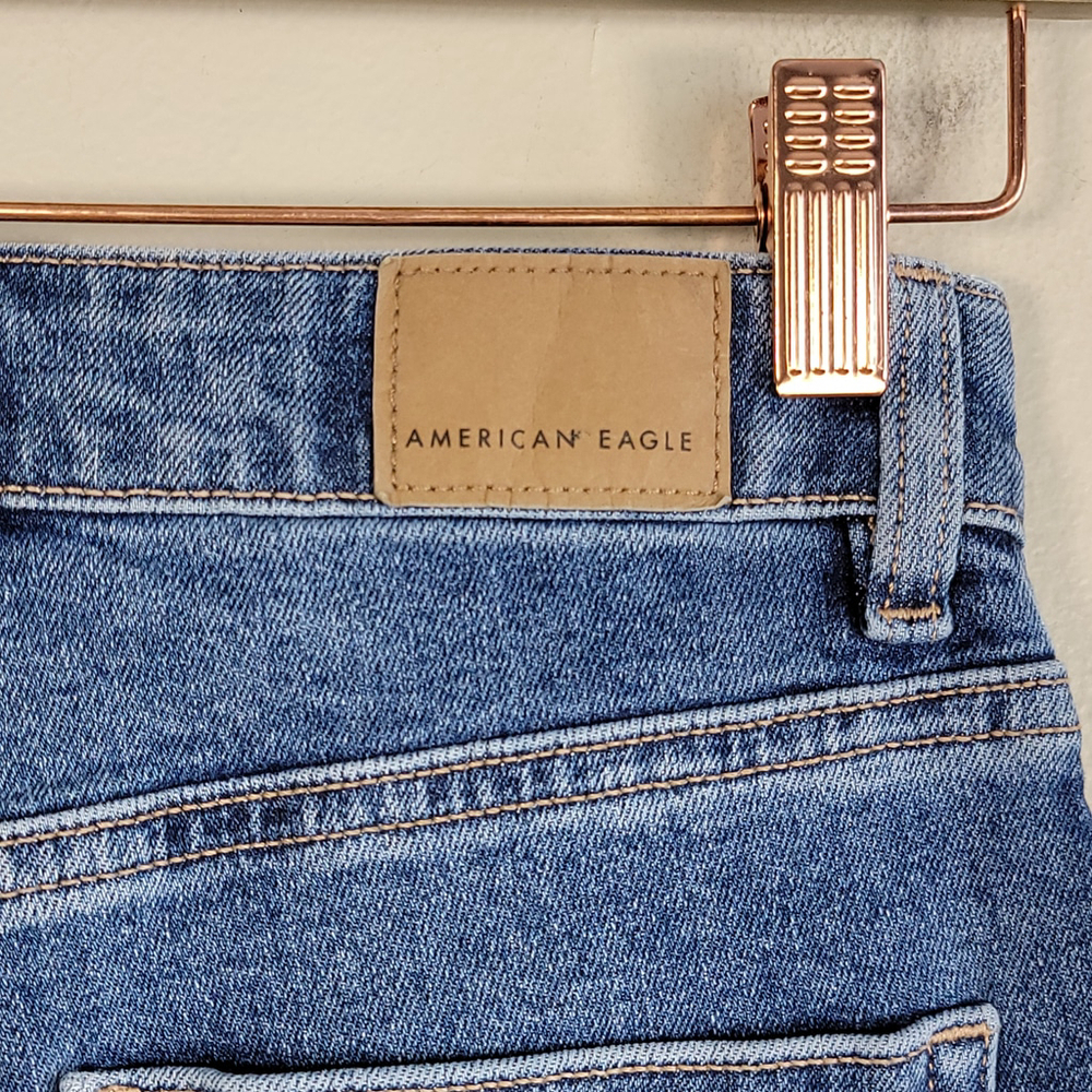 American Eagle Mom Jeans Hi Rise Medium Blue Wash Stretch Relaxed Fit Jean AE 0 - Picture 6 of 11
